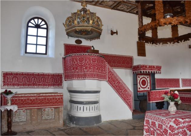 Körösfő -Református templombelső - szószék