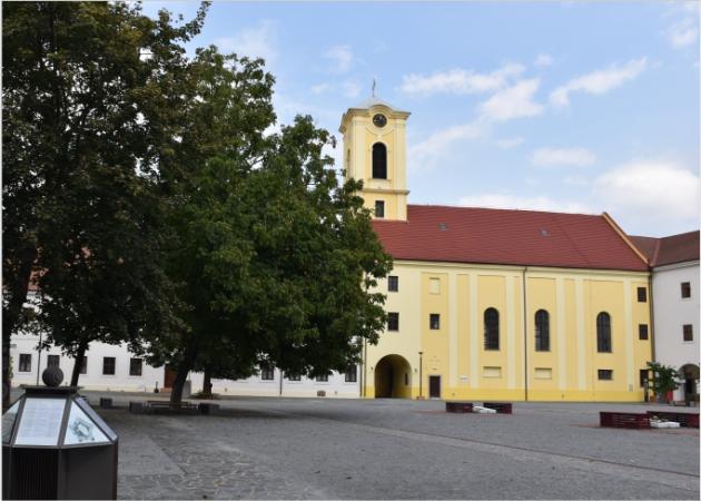 Nagyváradi vár - udvar