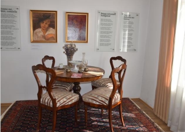 Társalgó